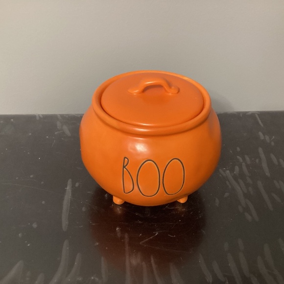 Rae Dunn boo canister - Picture 1 of 1